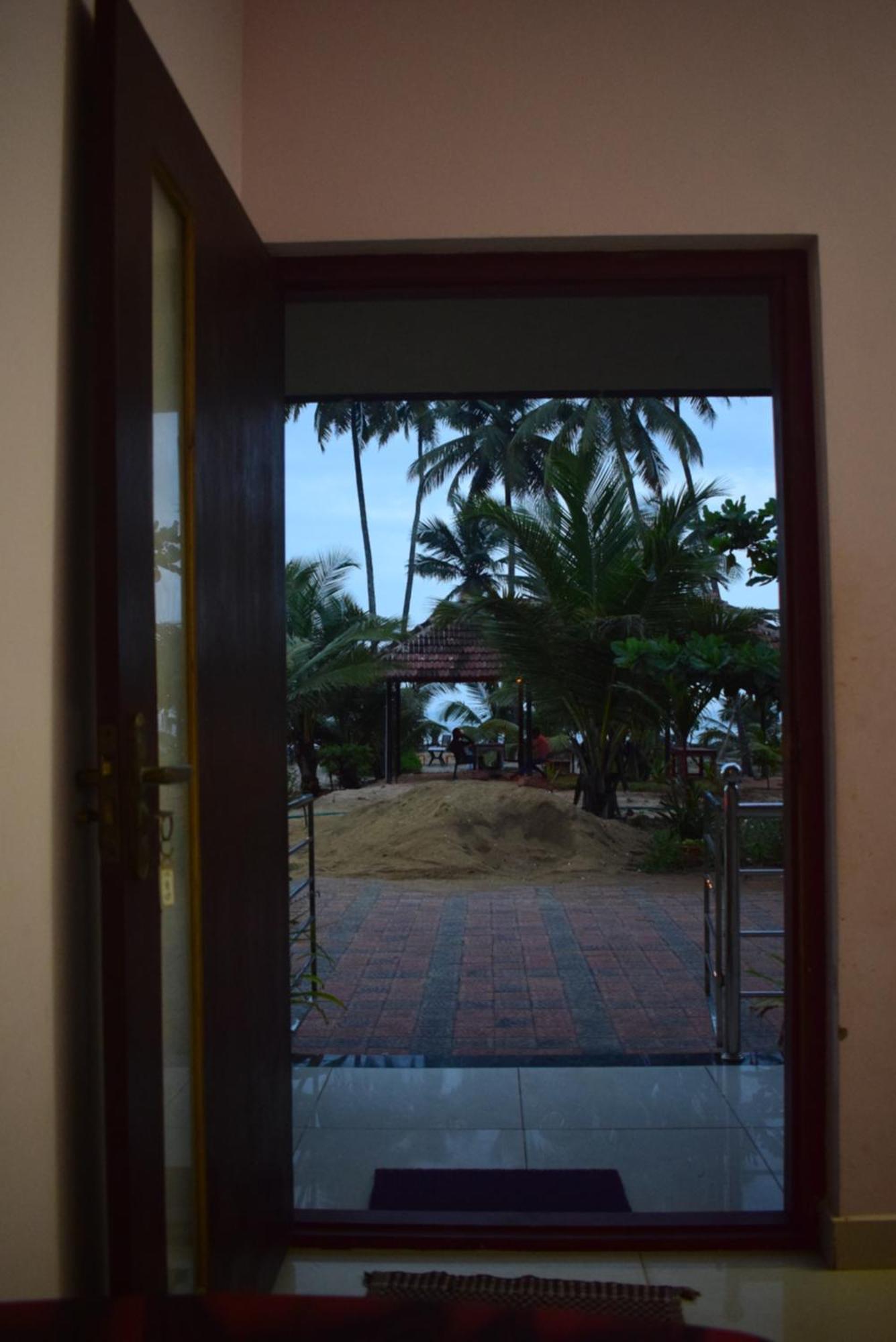Beach Faceing Rooms With Private Beach Kalyānpur Екстериор снимка